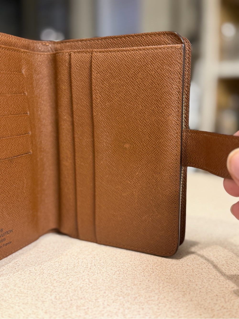 Louis Vuitton Monogram Porte-Papier Zippe Wallet. - Picture 8 of 13
